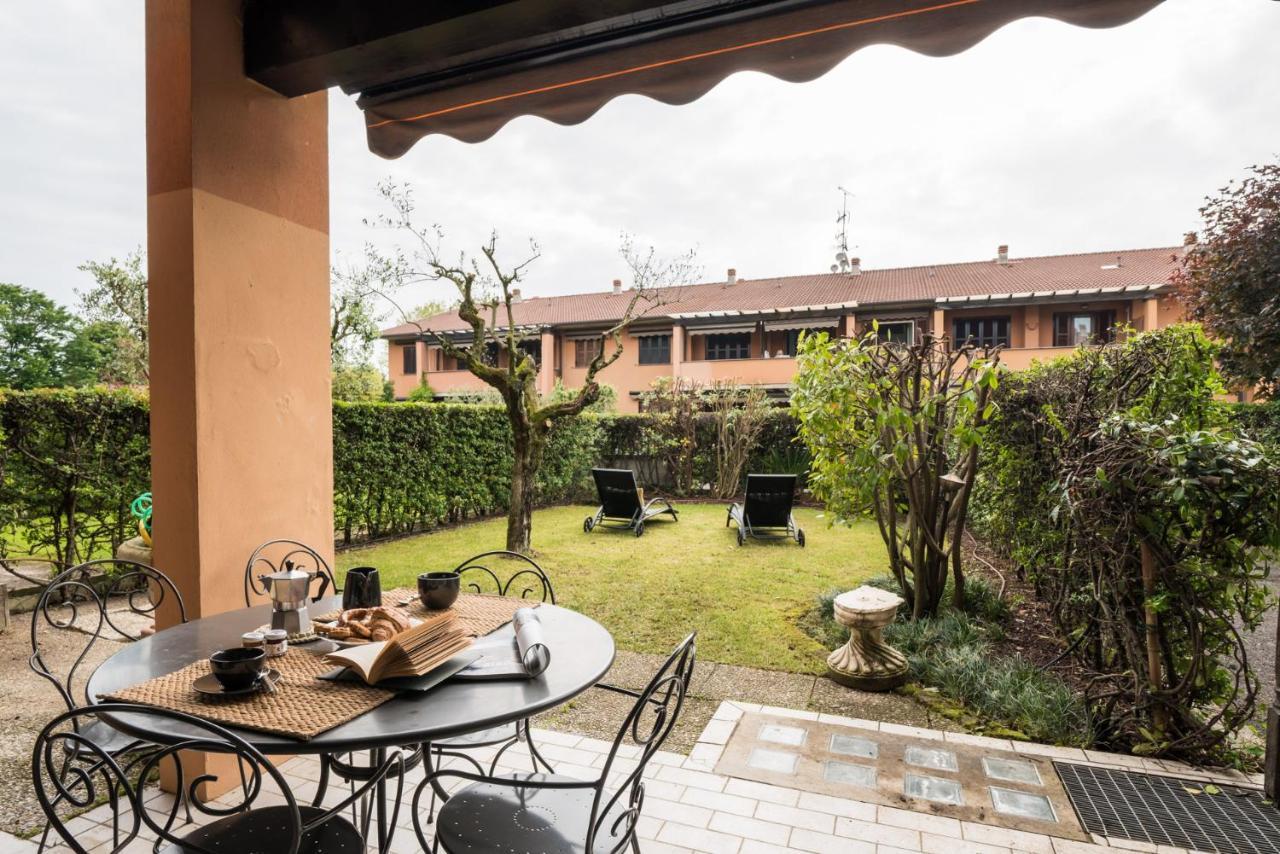 סירמיונה Gardappartamenti Giardino Pool מראה חיצוני תמונה